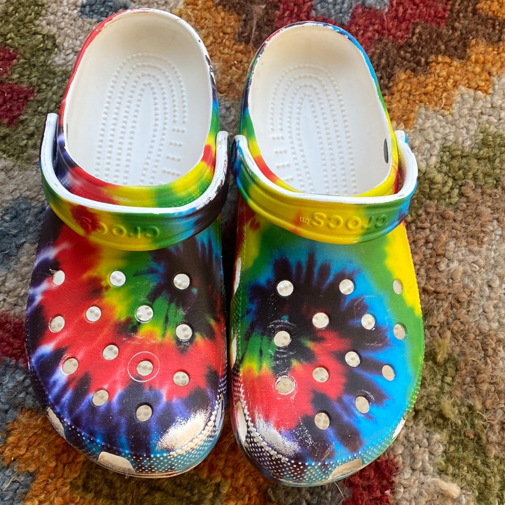 Mens Crocs. Size 11